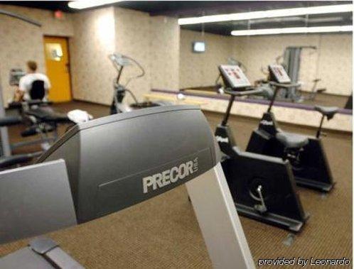 Howard Johnson Plaza Kansas City Hotel & Conference Center المظهر الخارجي الصورة